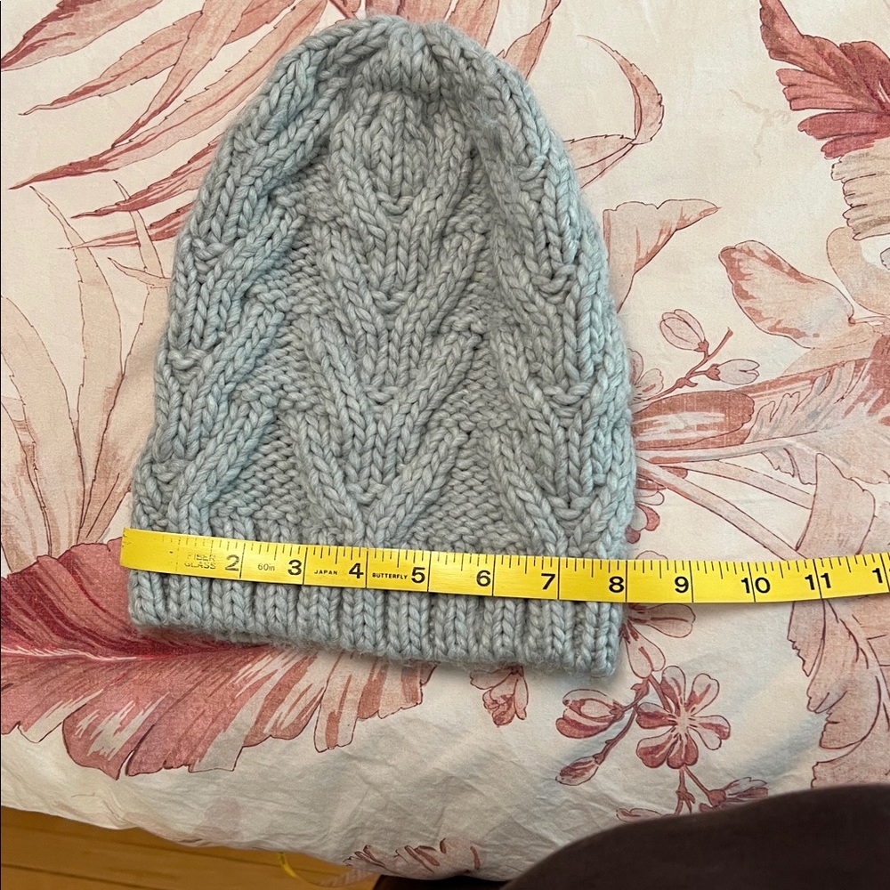 Lands End hat - Picture 3 of 4